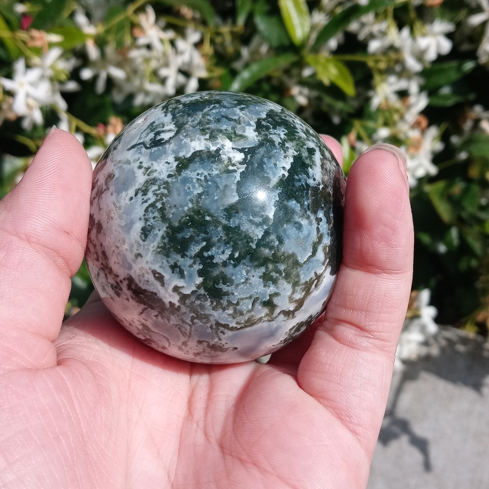 Moss agate sphere - Picture 5 of 5